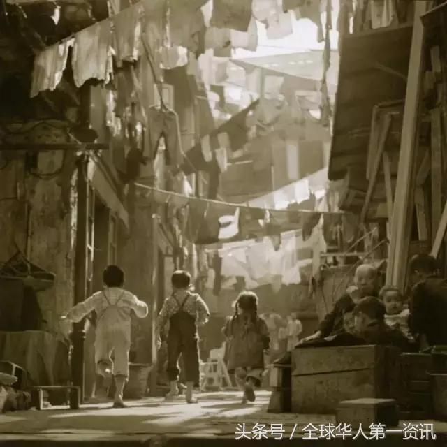 周杰伦与昆凌逛夜市 包裹严实引调侃‘三亿体育手机版’(图3) 三亿体育