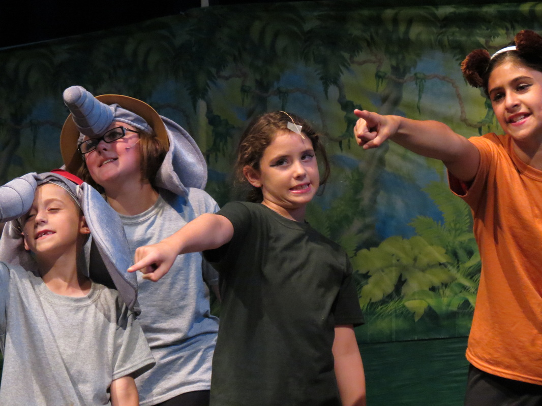 林岭东复出拍片《谜城》:“真的打,真的撞,这才是港片特色”|三亿体育手机版(图3) 三亿体育手机版