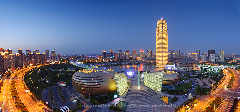 三亿体育手机版|Makiyo打人事件成谈资 主持人准备不周Makiyo念Nokia(图3) 三亿体育手机版