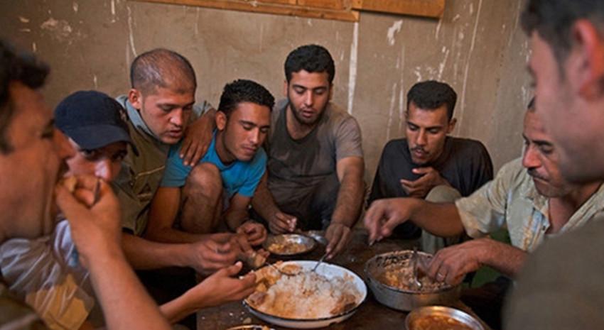 谢霆锋谈与张柏芝关系：毕竟是儿子妈妈不会很僵‘三亿体育’