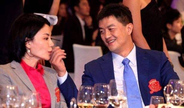 *
王菲女儿李嫣改小我私家简介 俩英文单词饱含深意 疑似不堪网络暴力_三亿体育手机版(图1)