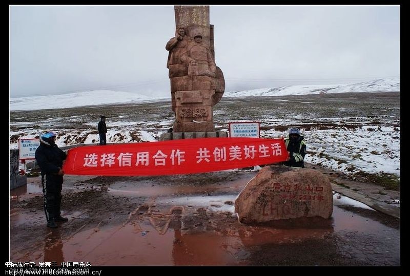 【三亿体育】蔡依林晒母亲与姐姐靓照 网友惊呼:太像了(图)(图3) 三亿体育官网